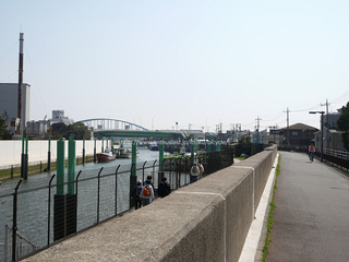 旧江戸川沿い